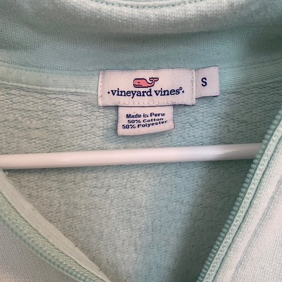 Vineyard Vines Sweatshirt - Picture 4 of 4